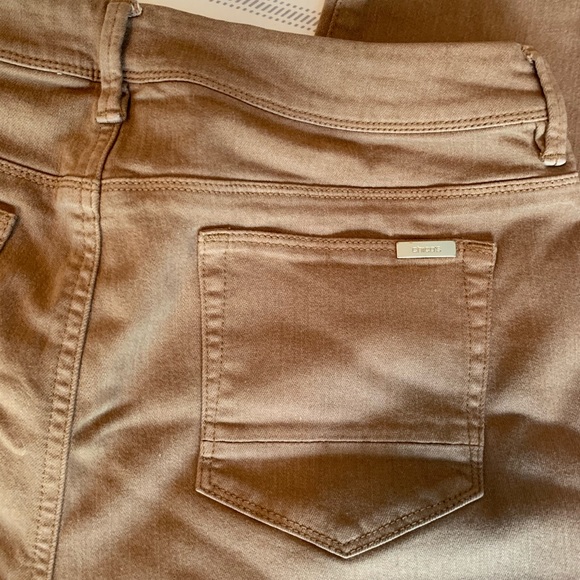 cropped pants - Picture 4 of 6